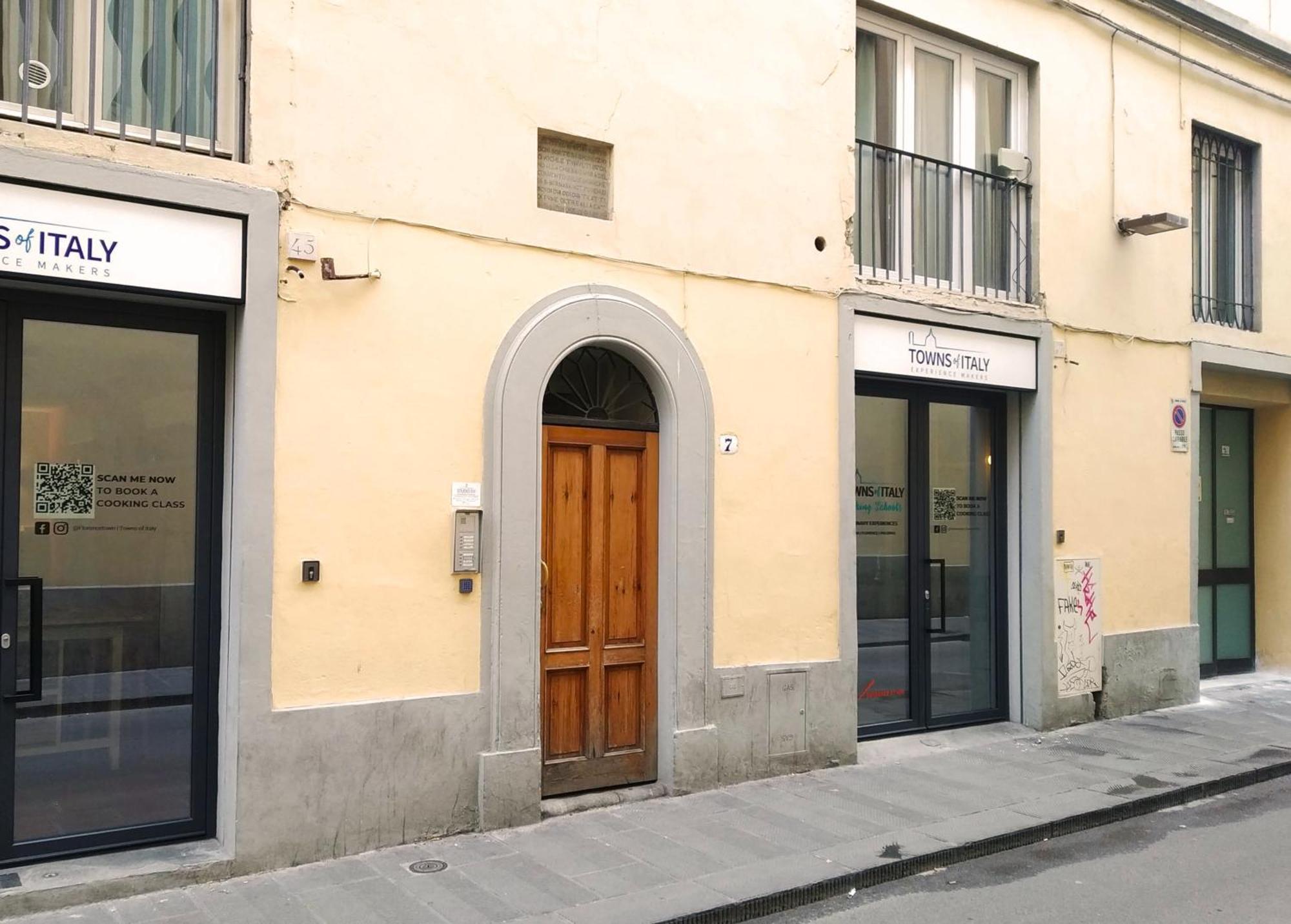 Panicale Blue Historic 1Br Stay Near Medici Chapels & Mercato Centrale Florence Luaran gambar